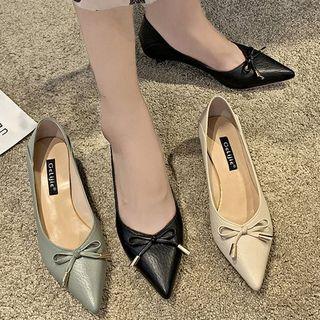 Ribbon Pointed Kitten Heel Pumps