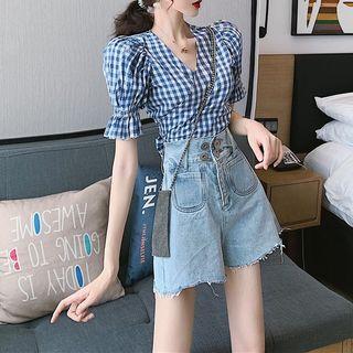 Short-sleeve Plaid Blouse / Denim Shorts