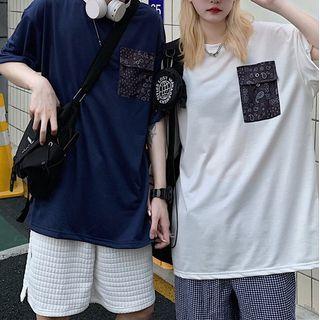 Short-sleeve Paisley Print Pocket T-shirt