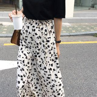 Tie-waist Floral Long Skirt