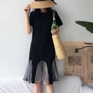 Short Sleeve Mesh Panel Skater Dress