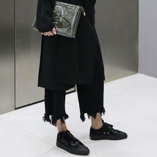 Wide-leg Fray-hem Jeans