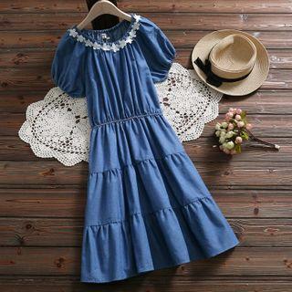 Flower Applique Short-sleeve Mini A-line Denim Dress