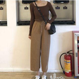 Square Neck Knit Top / Wide-leg Knit Pants