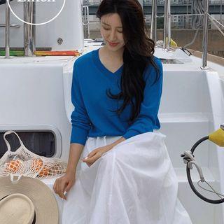 V-neck Linen Blend Knit Top (2 Designs)