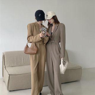Double-breasted Cropped Blazer / High-waist Wide-leg Pants