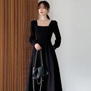Long-sleeve Plain Square-neck Midi Dress
