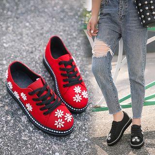 Beaded Floral Lace-up Sneakers