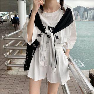 Mock Two-piece Short-sleeve T-shirt / Wide Leg Shorts