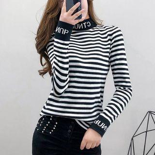 Long-sleeve Mock Neck Letter Printed Knit Top