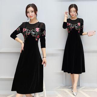 Embroidery Panel Midi Dress