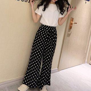 Short-sleeve Twist-front Cropped T-shirt / Dotted Wide-leg Pants / Set