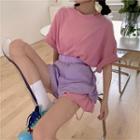 Distressed Elbow-sleeve T-shirt / Elastic-waist Shorts