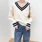 V-neck Two Tone Striped Oversize Sweater