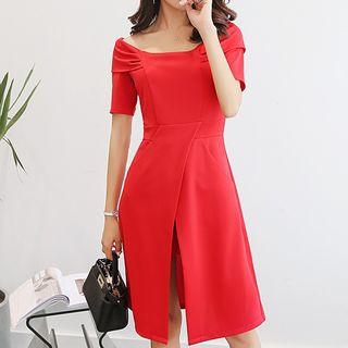 Plain Short Sleeve Slit Hem Dress