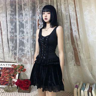 Lace Up Tank Top / A-line Skirt