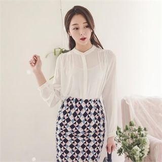 Round-neck Shirred Chiffon Blouse
