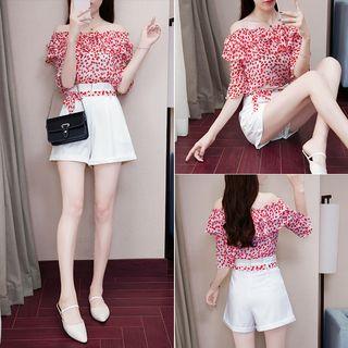 Set: Printed Elbow-sleeve Top + High Waist Shorts