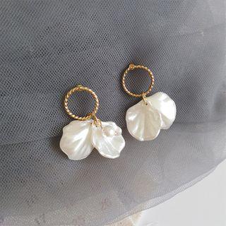 Shell Fringed Earring