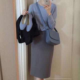 Crew-neck Sweater / High-waist Straight-fit Skirt
