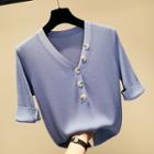Buttoned V-neck Elbow-sleeve Knit Top