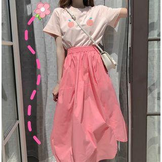 Peach Print Short-sleeve T-shirt / Plain Midi Skirt