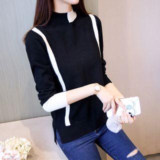 Contrast Color Mock Neck Sweater