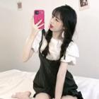 Short-sleeve T-shirt / Strappy Jumper Shorts