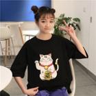 Fortune Cat Embroidered Elbow Sleeve T-shirt
