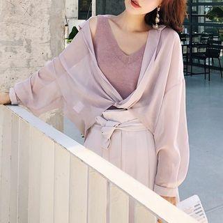 Long-sleeve Blouse / Sleeveless Knit Top
