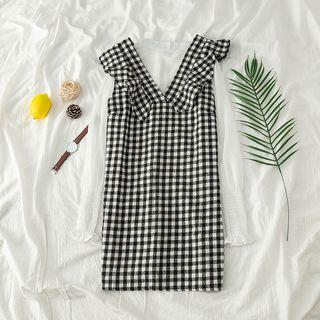 Sleeveless Ruffle Gingham Dress / Mock Neck Chiffon Top
