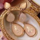Gold Leaf Drop Earring
