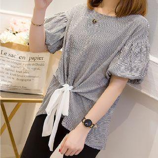 Plaid Short-sleeve Tie-front Blouse