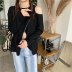 Long-sleeve Side-slit Cold-shoulder T-shirt