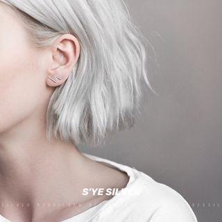 Bar Sterling Silver Stud Earring