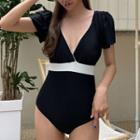 Short-sleeve V-neck Contrast Trim Swimsuit