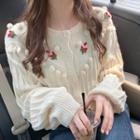 Flower Embroidered Sweater Off-white - One Size