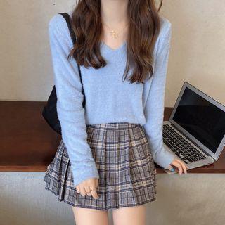 V-neck Furry Plain Knit Top