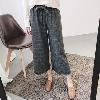 Straight Cut Checked Cropped Pants