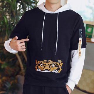 Tiger Embroidery Hoodie