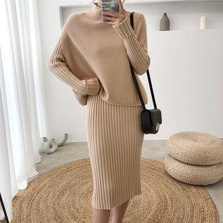 Set: Ribbed Long-sleeve Sheath Knit Dress + Mock-neck Knit Vest