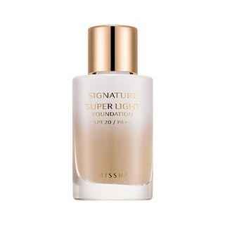 Missha - Signature Super Light Foundation Spf 20 Pa++ (w21) 30ml
