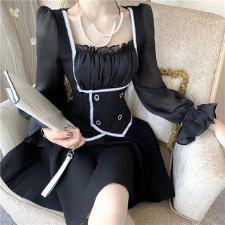 Doyle-breasted Ruffled Blouse / A-line Skirt