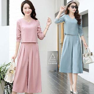 Set: Long-sleeve V-neck Cropped Top + Wide-leg Cropped Pants