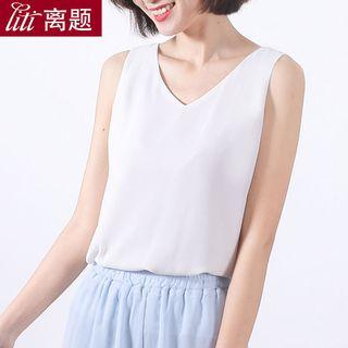 Plain V-neck Chiffon Sleeveless Top