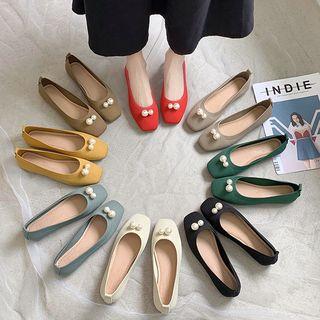 Faux Pearl Square Flat