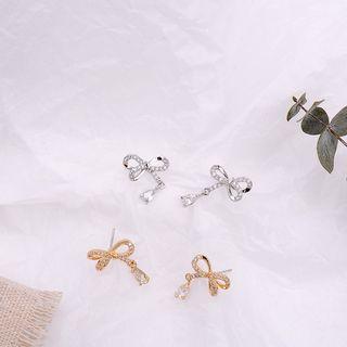 Bow Ear Stud