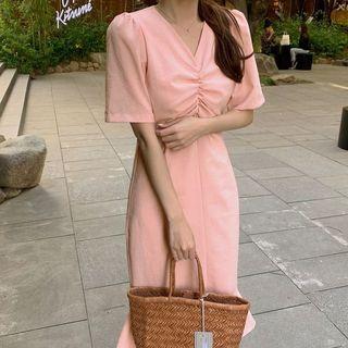 Short-sleeve Shirred V-neck Ruffle Hem Midi Sheath Dress