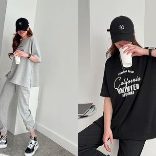 Set: Elbow-sleeve Letter T-shirt + Jogger Pants