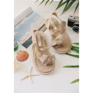 Knotted-strap Straw Flat Sandals